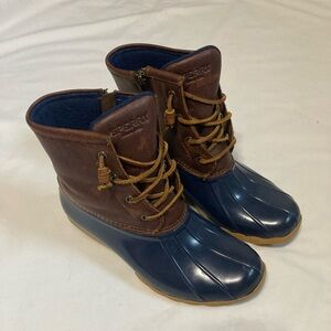 Women’s Sperry boots